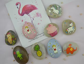 PEBBLE WITH HANDPAINTING